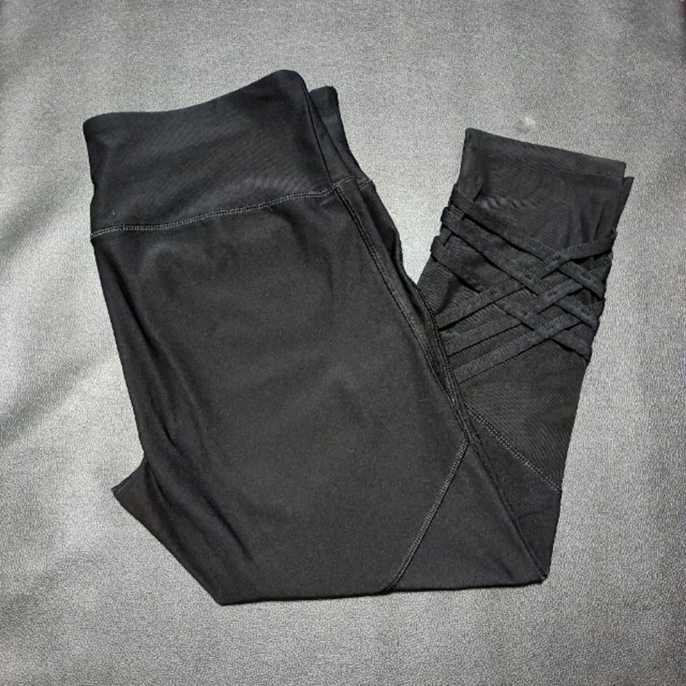 Vogo Athletica Leggings!
